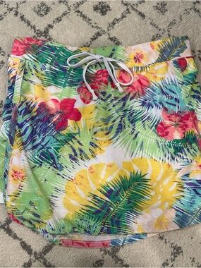 Silver Wear Tropical Skort. Size Medium